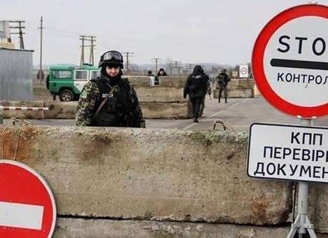Мужчинам запретили выезжать за пределы Луганщины