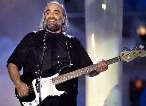 Умер известный певец Демис Руссос