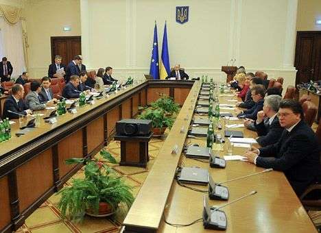 У Яценюка обнародовали документ о режимах для Донбасса и Украины