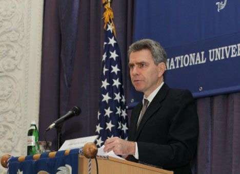 Посол США рассказал о военной помощи Украине