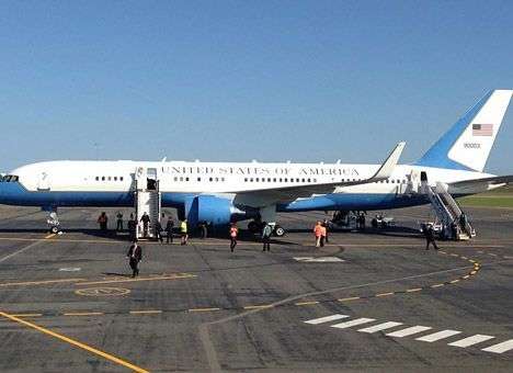 Обама приземлился в Саудовской Аравии