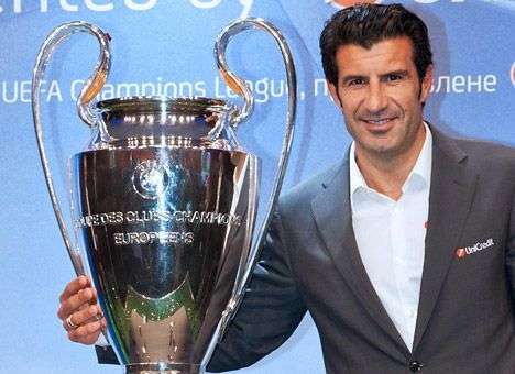 Луиш Фигу будет соперничать с Блаттером за президентское кресло ФИФА