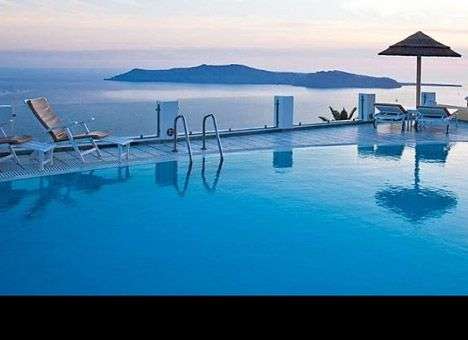 Новые власти Греции могут оставить туристов без отелей «все включено»