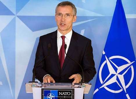 Генсек НАТО заверил, что альянс на пути поисков мирного решения кризиса в Украине
