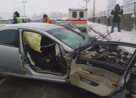В Киеве произошло масштбаное ДТП, есть жертвы (ФОТО, ВИДЕО)
