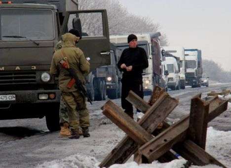 Телефонные аферисты наживаются на пленных в зоне АТО - МВД