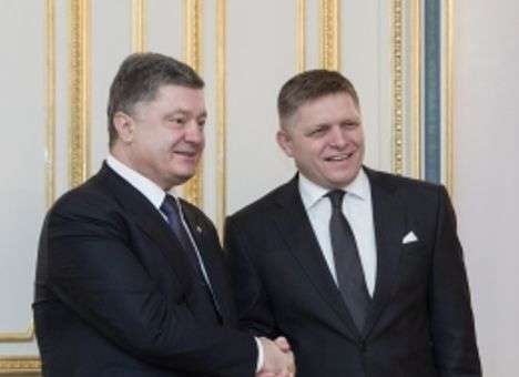 Порошенко надеется на создание европейского газового хаба