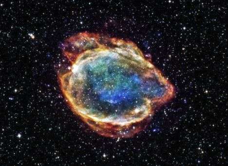 Ученые нашли сверхновую, превратившуюся в «космический цветок»