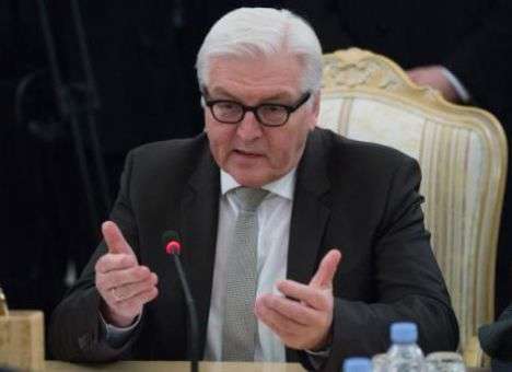 Штайнмайер обещает рассмотреть просьбу Порошенко о миротворцах