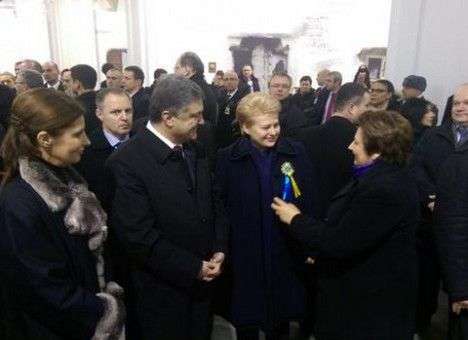 На Марш Достоинства уже прибыли Коморовский, Грибаускайте и Туск