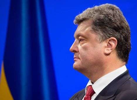 Порошенко потребовал допустить на шахту Засядько украинских спасателей