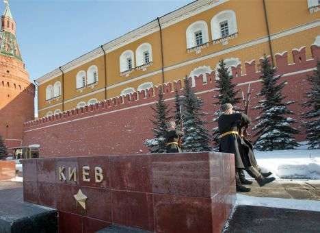 В Кремле пишут письмо Порошенко