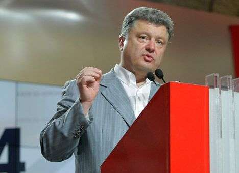 Порошенко пообещал освободить заложников в Донбассе и вернуть Савченко домой