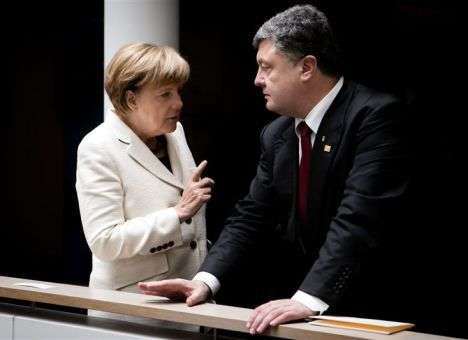 Глава «ДНР» поздравил Меркель с 8 марта и попросил надавить на Порошенко