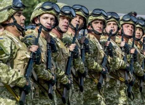 Порошенко наградил бойцов АТО орденом Богдана Хмельницкого