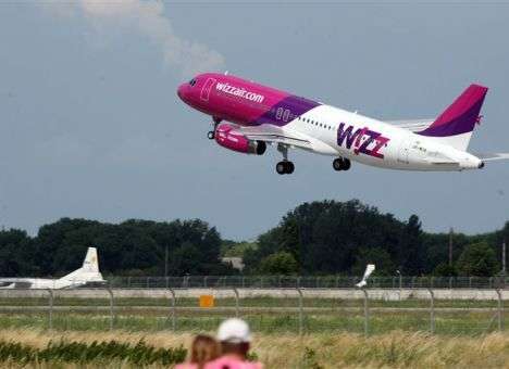Лоукостер Wizzair выдавили из Украины, и новых компаний ждать не стоит, - нардеп