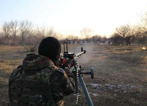 Порошенко предложил добровольцам выйти из зоны АТО