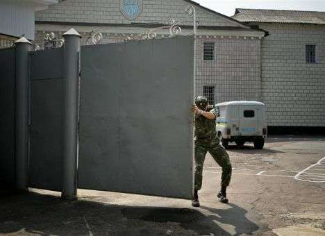 В «ДНР» хотят амнистировать тысячи «зэков»