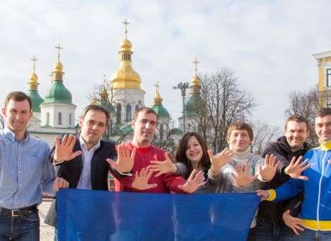 В рамках Забега Мира 12 украинцев уже преодолели свыше 3 тыс. километров