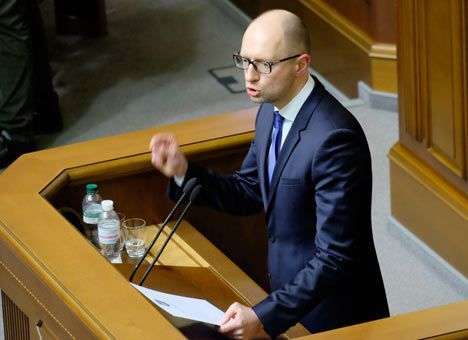 Яценюк разрешил украинцам узнать все про бизнесменов