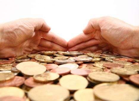 Банкирам запретили стягивать с украинцев старые долги, - СМИ