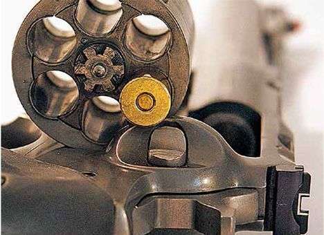 Кадровая рулетка без победителя