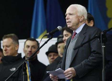 Яресько попросила сенатора США помочь вооружить Украину