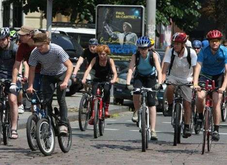 Сегодня многие киевляне устроили «бойкот» городскому транспорту (ФОТО)