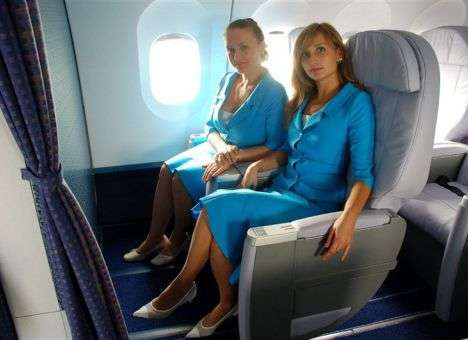 Стало известно, где можно встретить самых красивых стюардесс