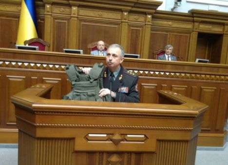 Президент запретил люстрировать зама Турчинова