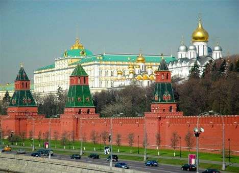 В Кремль по канализации пытались пробраться пять человек