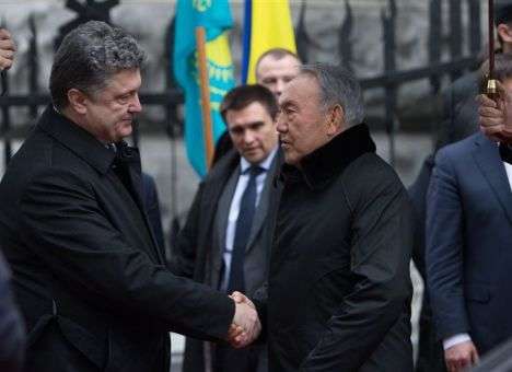 Порошенко поздравил Его Превосходительство Назарбаева (ДОКУМЕНТ)