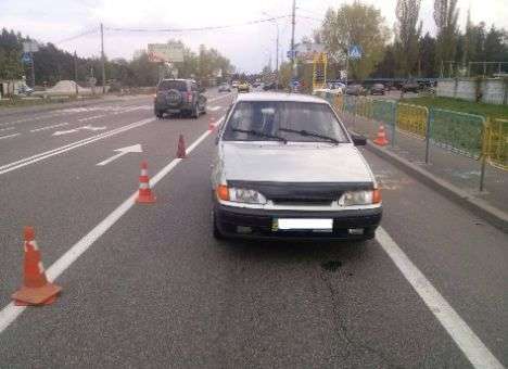 В Киеве автомобиль сбил ребенка на «зебре» (ФОТО)