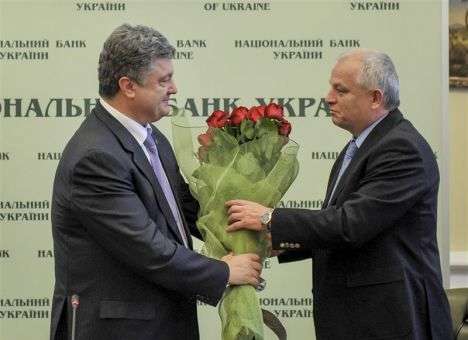 Стали известны доходы экс-главы НБУ Кубива (ДОКУМЕНТ)