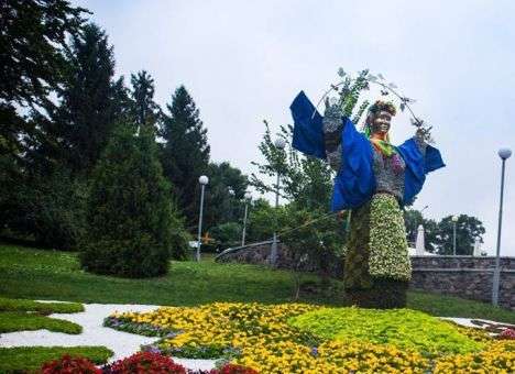 В центре Киева расцветет Эйфелева башня