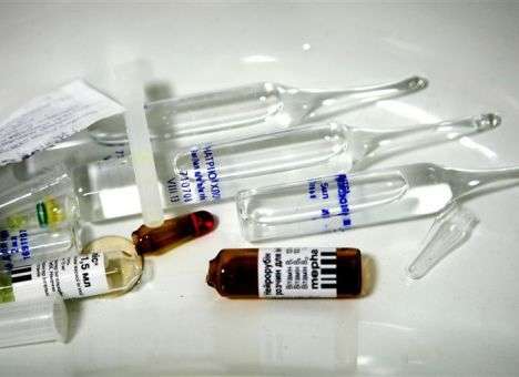 Украинским детям купили вакцины от смертельного вируса