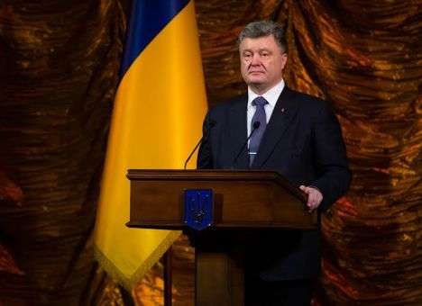Порошенко пояснил, почему подписал законы о декоммунизации