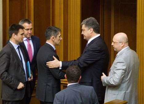 Стало известно, что Порошенко сказал Шокину на собеседовании