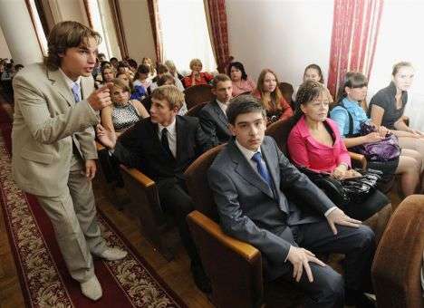 Студенческие стипендии пустят «под нож»