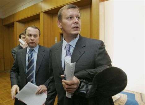 Нардеп Клюев пытался срочно покинуть Украину