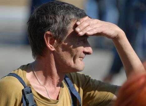 Порошенко поручил «аккуратно» увеличить зарплаты и пенсии