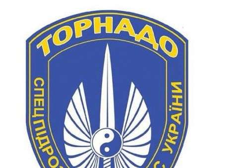 Бойцы «Торнадо» заминировали базу и готовы открыть огонь по силовикам, - Матиос (ФОТО)