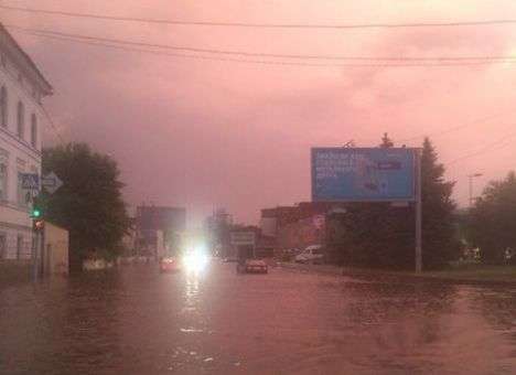 В Харькове «наводнение» (ФОТО, ВИДЕО)