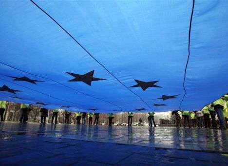 Совет ЕС продлил экономические санкции против РФ