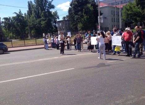 В Киеве со скандалом сносят «прокурорские» МАФы, - КГГА (ФОТО)
