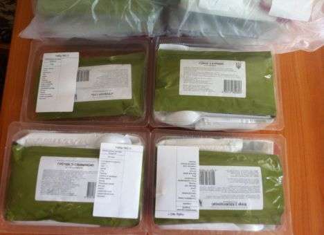 У Порошенко сообщили о необычной новинке в солдатском меню (ФОТО)