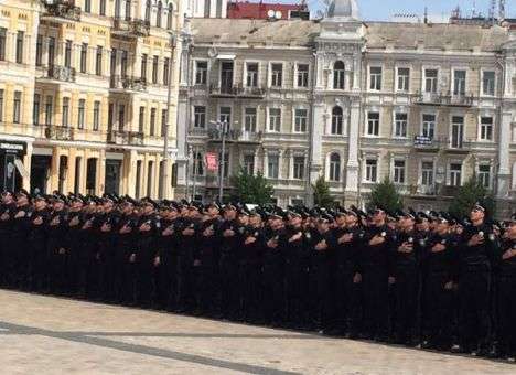 В киевской полиции есть свой «Дядя Степа» (ФОТО)