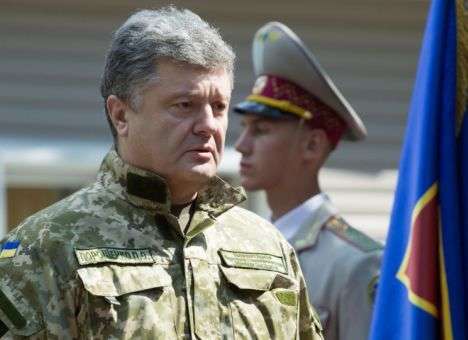 Спасибо всем военным морякам за восстановление морской славы Украины, - Порошенко