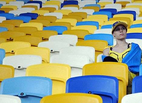 УЕФА разрешила играть в Днепропетровске, Полтава под вопросом