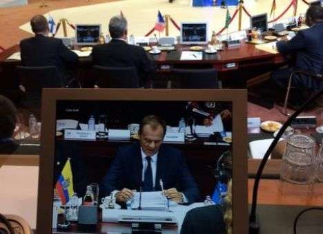 Скоро можем проснуться в другой Европе, - Туск